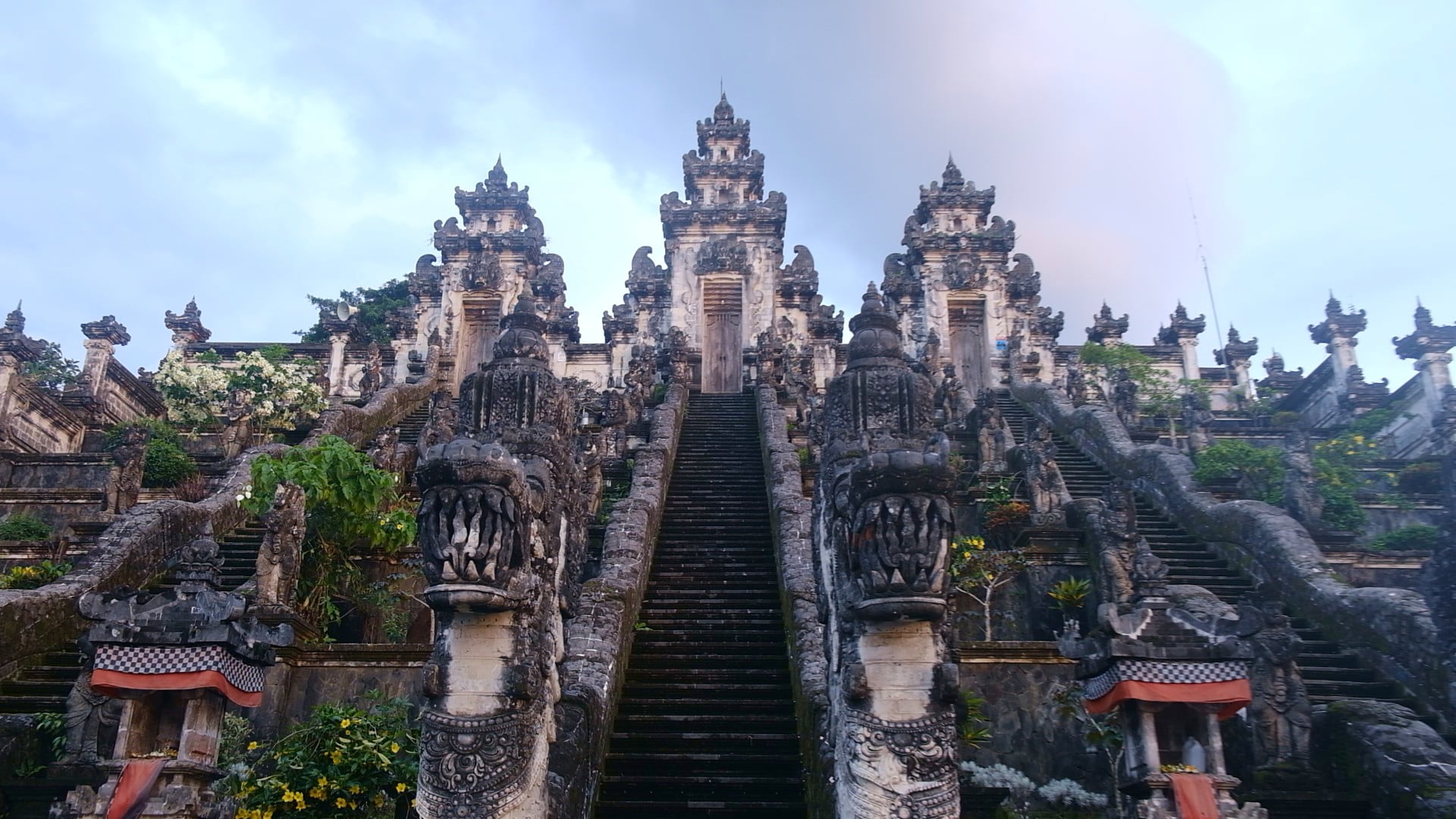 Lempuyang Temple, Bali sacred Hindu, Karangasem | Kevin Winda wellness spiritual tours